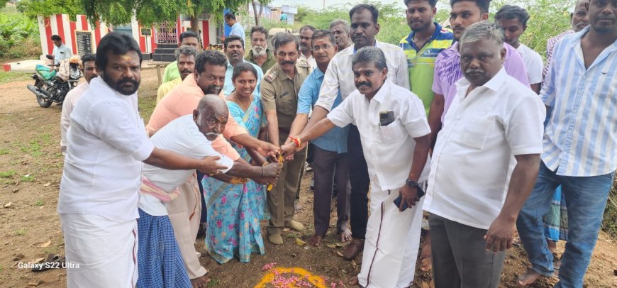 கனமழை வெள்ளத்தால் கரை உடைந்து ராசாங்குளத்தின் கரை சீரமைக்கும்  பணி - சண்முகையா எம்எல்ஏ யூனியன் சேர்மன் ரமேஷ் அடிக்கல் நாட்டி தொடங்கி வைத்தனர்.